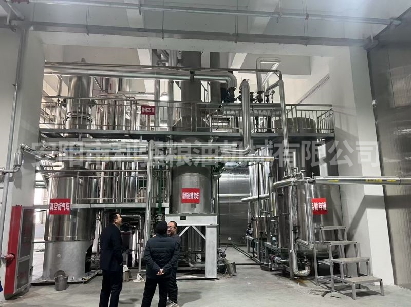 山東海良80噸烘培油精煉設備